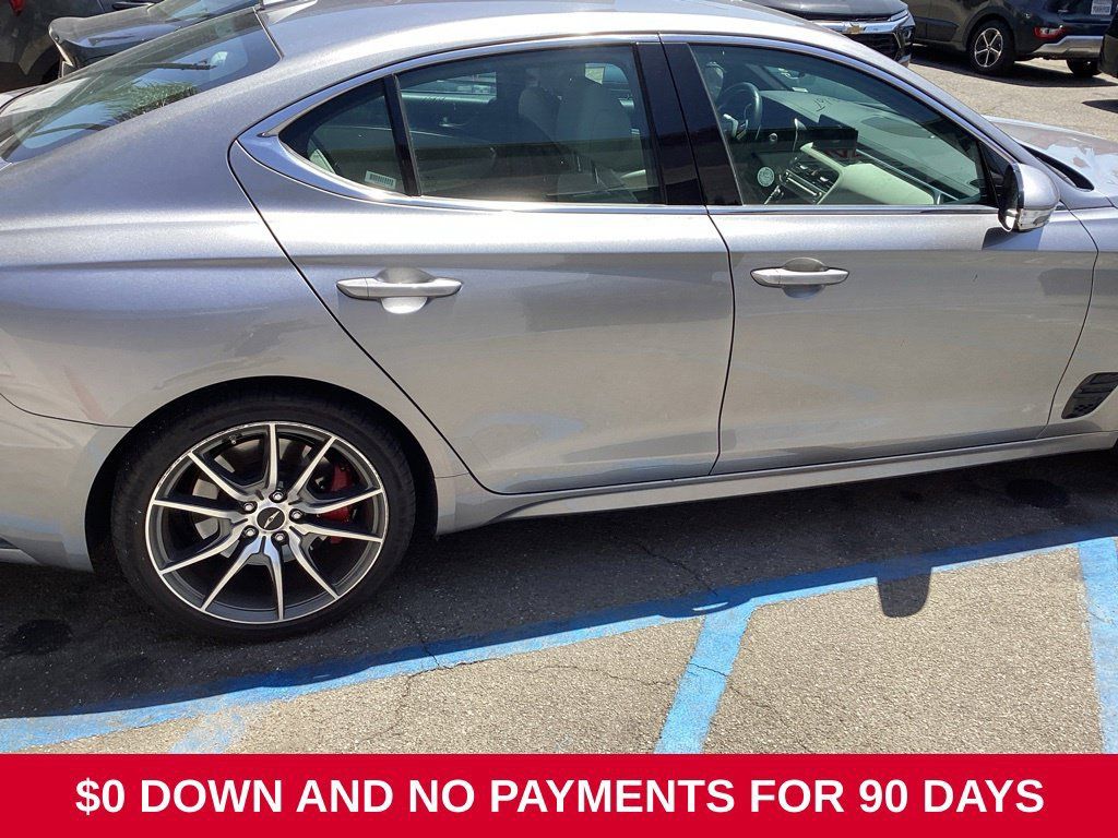 Used 2025 Genesis G70 2.5T RWD image 4