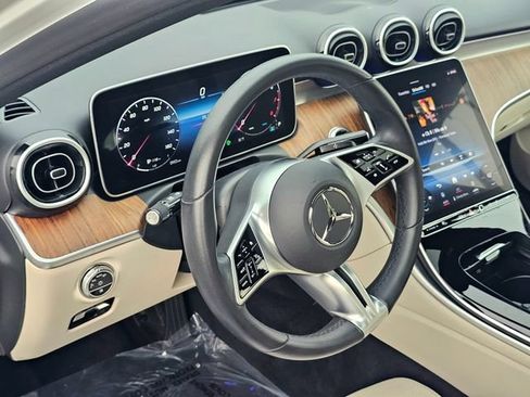 Used 2024 Mercedes-Benz C 300 4MATIC Sedan image 16