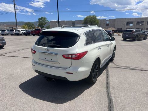Used 2015 INFINITI QX60 Luxe w/ Deluxe Touring Package AWD/4WD image 3