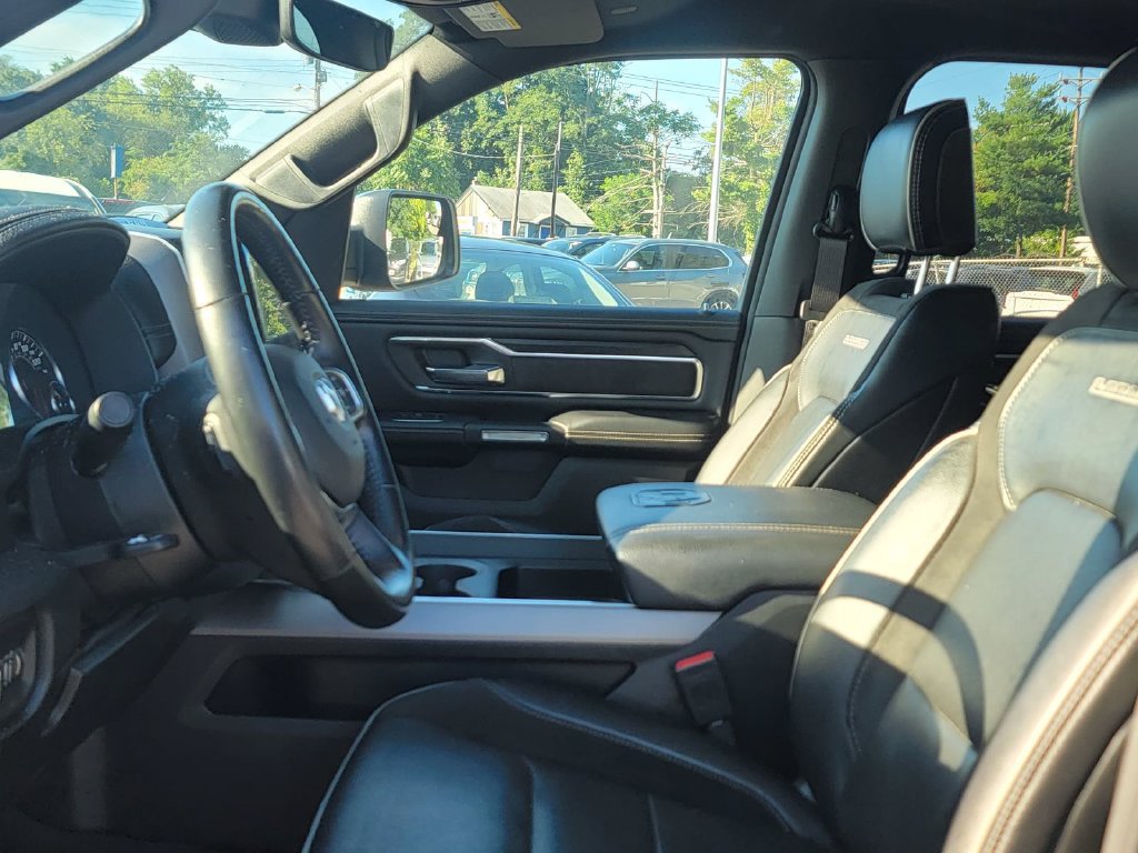 Used 2023 RAM 1500 Laramie AWD/4WD image 14