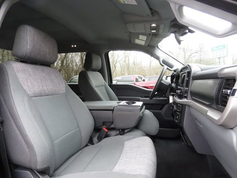 Used 2023 Ford F150 XLT AWD/4WD image 13
