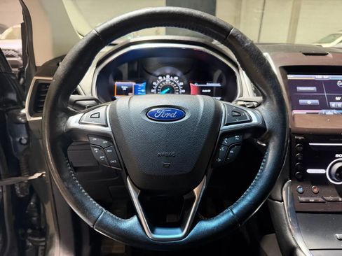 Used 2015 Ford Edge Titanium w/ Equipment Group 301A AWD/4WD image 13