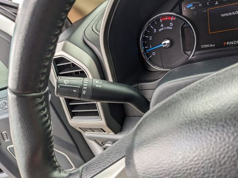 Certified 2022 Ford F250 Lariat image 31