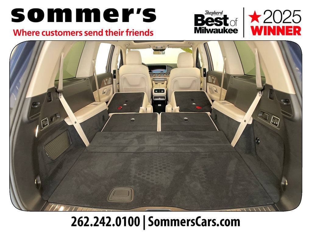 Used 2025 Mercedes-Benz GLS 450 4MATIC image 31