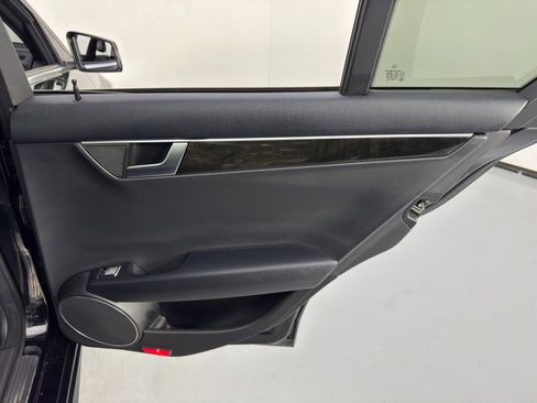 Used 2013 Mercedes-Benz C 350 Sport image 42