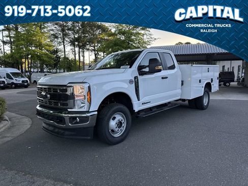 New 2026 Ford F350 XL w/ XL Chrome Package AWD/4WD image 4