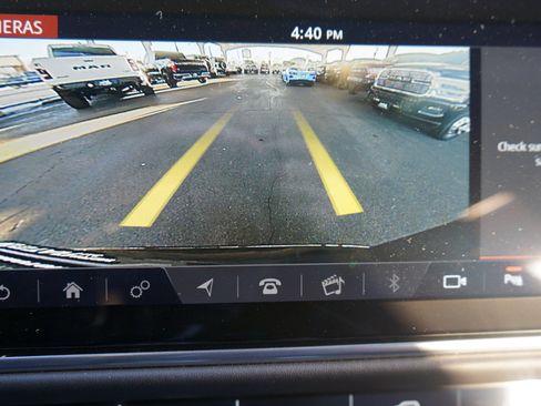 Used 2020 Land Rover Range Rover HSE image 14