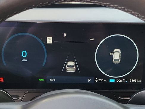 Certified 2024 Hyundai Kona SEL image 11