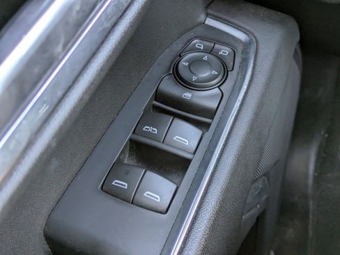 Used 2023 Chevrolet Silverado 1500 LT image 20