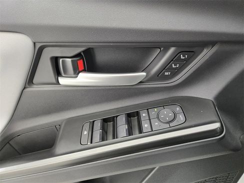 New 2026 Subaru Solterra Limited XT image 11