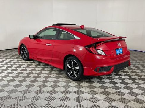 Used 2017 Honda Civic Touring image 14