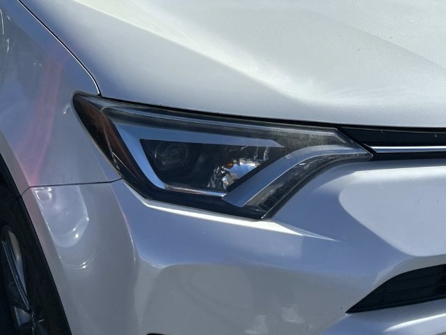 Used 2017 Toyota RAV4 Limited w/ All Weather Liner Package AWD/4WD image 4
