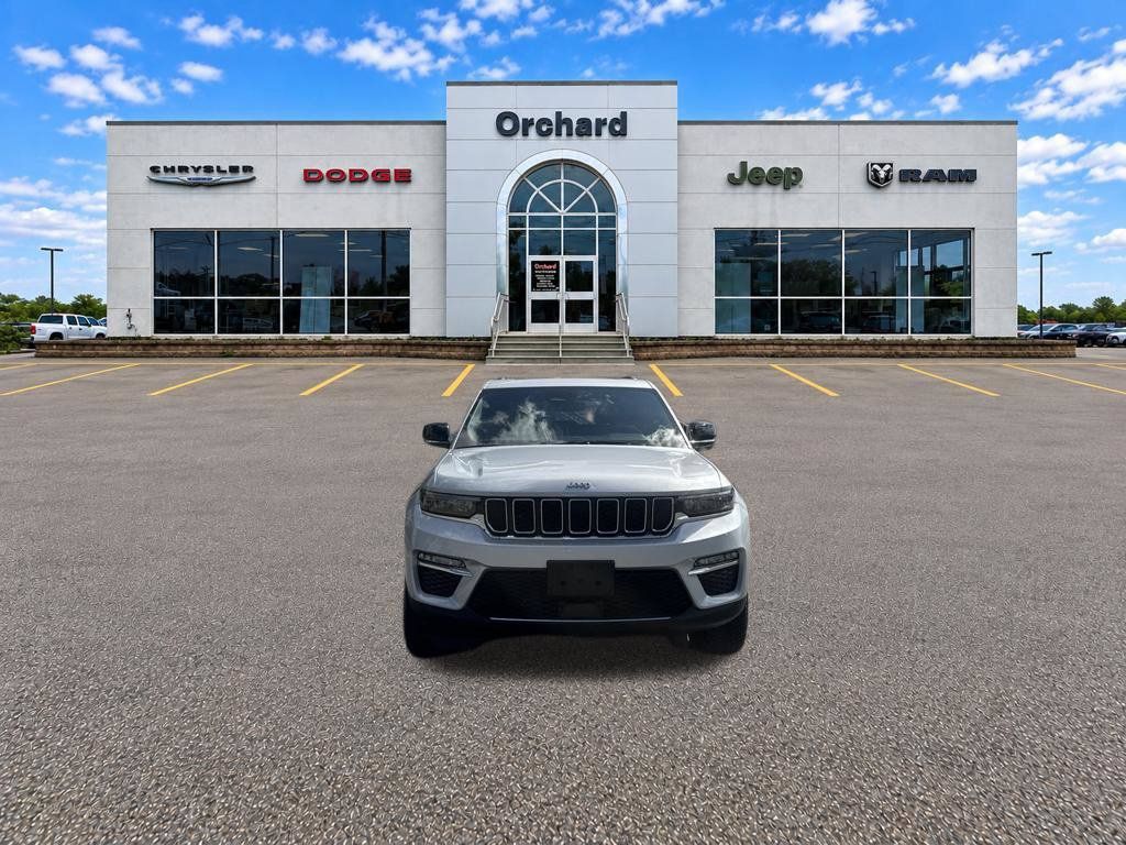 Used 2024 Jeep Grand Cherokee Limited 4xe AWD/4WD image 10