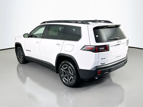 New 2026 Jeep Cherokee Laredo AWD/4WD image 5
