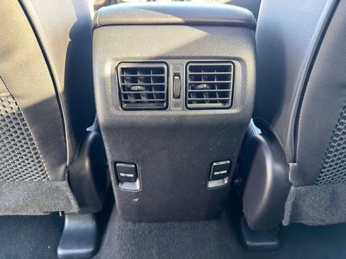 Used 2017 Toyota 4Runner image 33