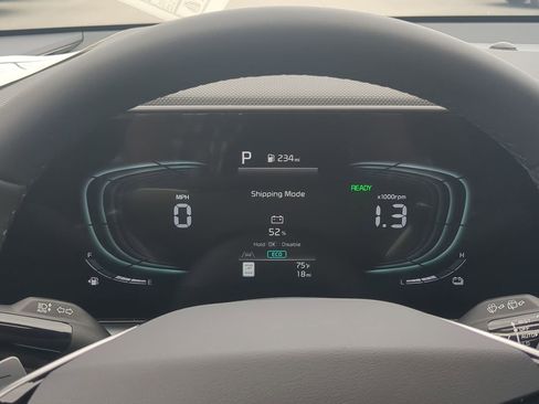 New 2025 Kia Niro EX image 24