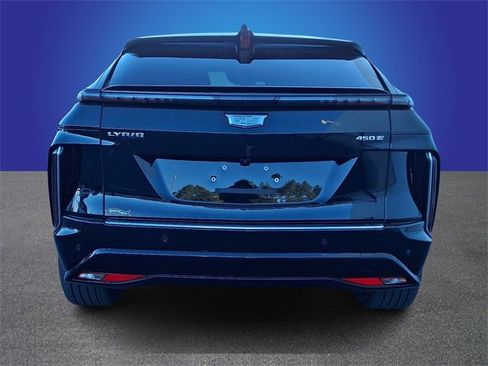 New 2026 Cadillac Lyriq Luxury image 5