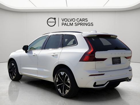 New 2026 Volvo XC60 B5 Plus w/ Climate Package PRO image 7