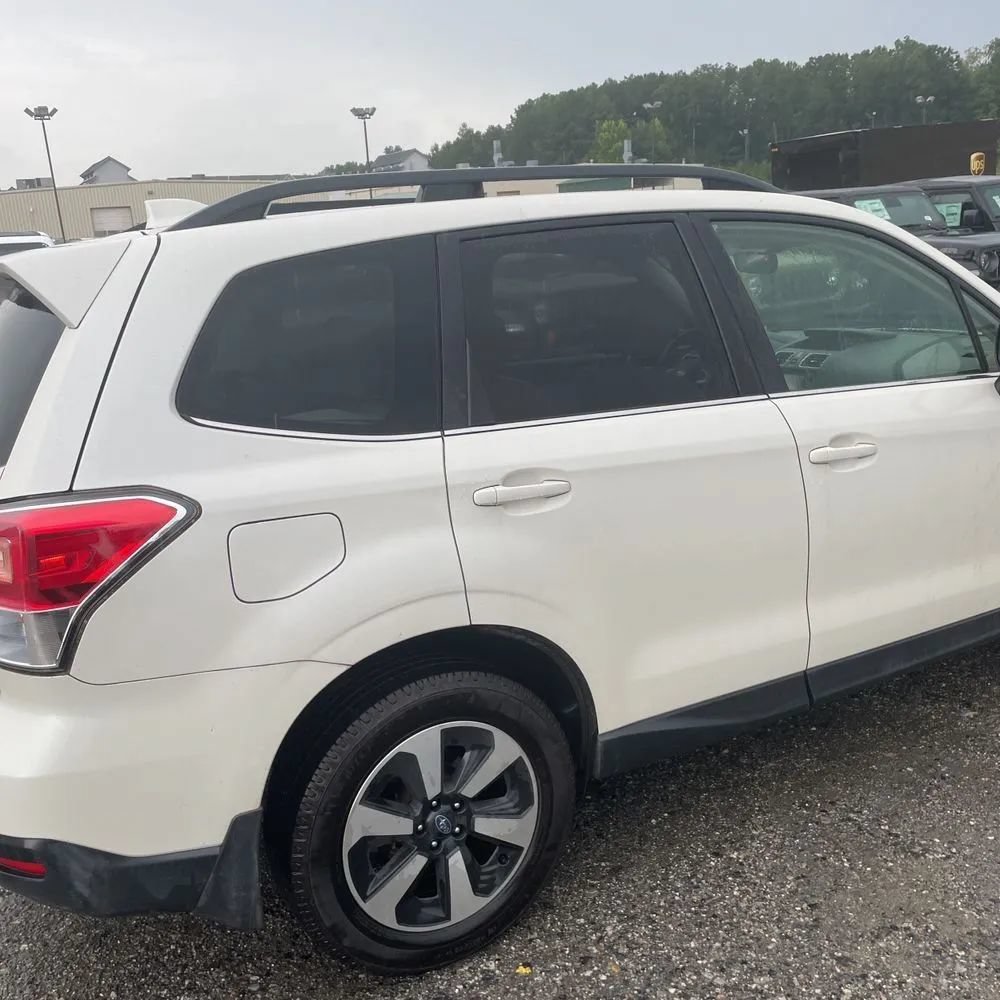 Used 2017 Subaru Forester 2.5i Limited w/ Protection Package #2 AWD/4WD image 9