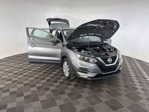 Used 2021 Nissan Rogue Sport SV FWD image 12