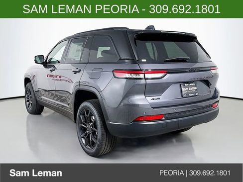 New 2025 Jeep Grand Cherokee Limited image 5