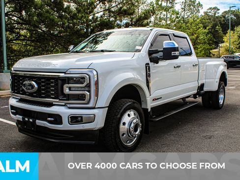 Used 2024 Ford F450 Platinum w/ FX4 Off-Road Package image 3