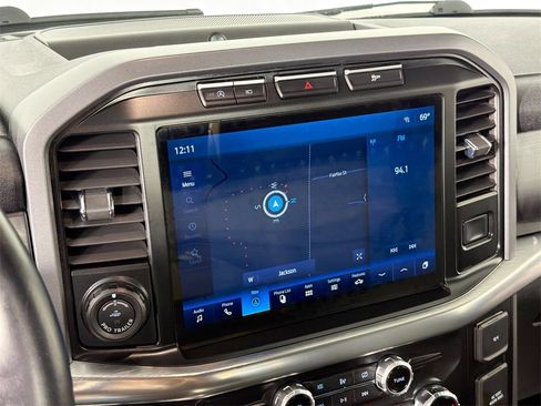 Used 2021 Ford F150 Lariat image 13