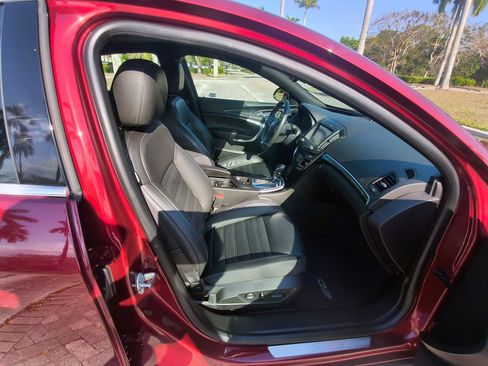 Used 2017 Buick Regal GS w/ Driver Confidence Package #1 image 38