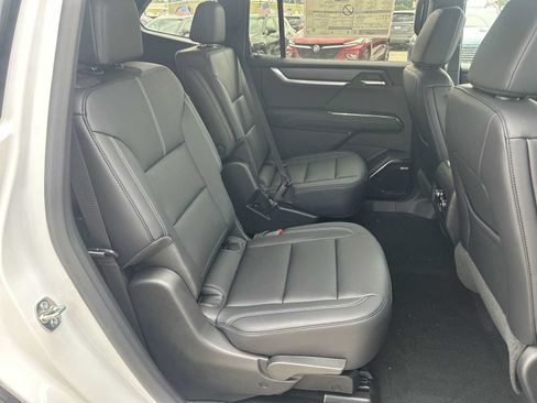 New 2026 GMC Acadia Elevation w/ Black Edition AWD/4WD image 28