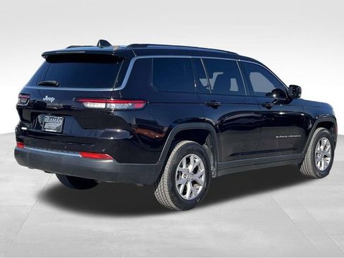 Used 2022 Jeep Grand Cherokee L Limited image 7