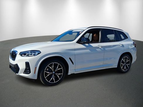 Certified 2023 BMW X3 M40i w/ Parking Assistance Package image 3