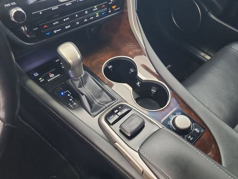 Used 2019 Lexus RX 350 AWD image 16