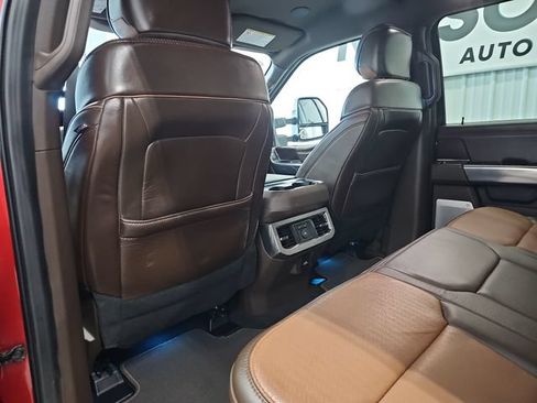 Used 2025 Ford F350 King Ranch AWD/4WD image 32