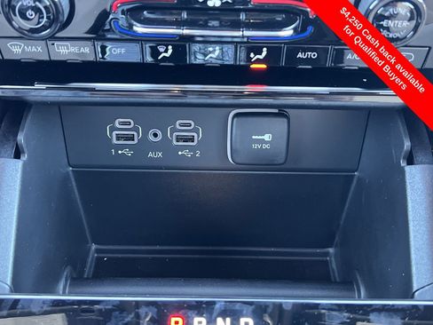 New 2025 Jeep Grand Cherokee Limited w/ Black Appearance Package image 6