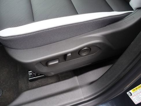 New 2026 Buick Envision Sport Touring AWD/4WD image 19
