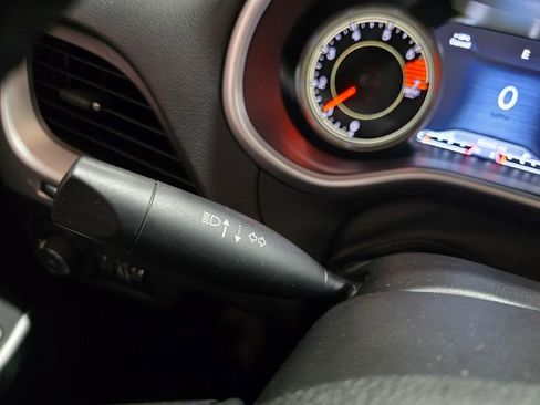 Used 2017 Jeep Cherokee Trailhawk image 27