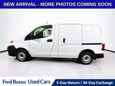 Used 2015 Nissan NV200 S image 4