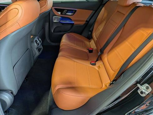 Used 2023 Mercedes-Benz GLC 300 4MATIC image 20