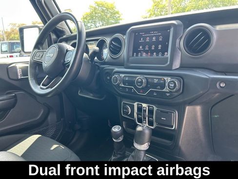 Used 2021 Jeep Wrangler Unlimited Sport AWD/4WD image 26