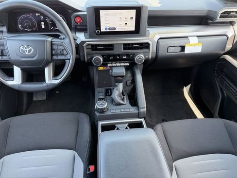 Used 2025 Toyota 4Runner TRD Off-Road image 17