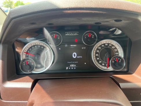 Used 2018 RAM 1500 Big Horn RWD image 32