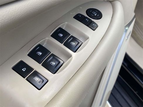 Used 2020 Cadillac Escalade ESV Luxury image 20