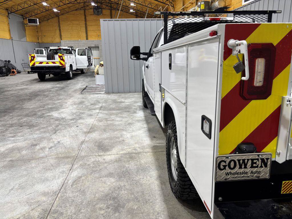 Used 2018 Ford F250 XL w/ Power Equipment Group AWD/4WD image 9