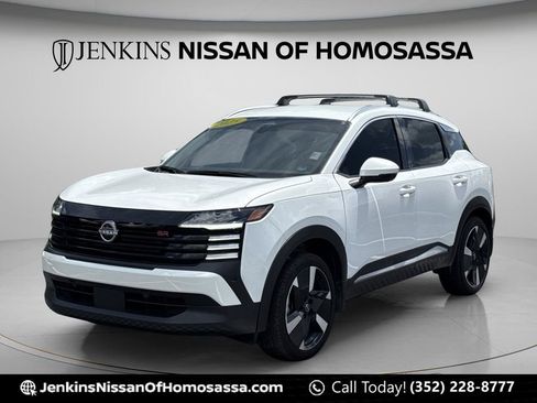 Certified 2025 Nissan Kicks SR AWD/4WD image 13