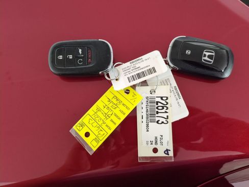 Certified 2024 Honda Pilot Elite image 33