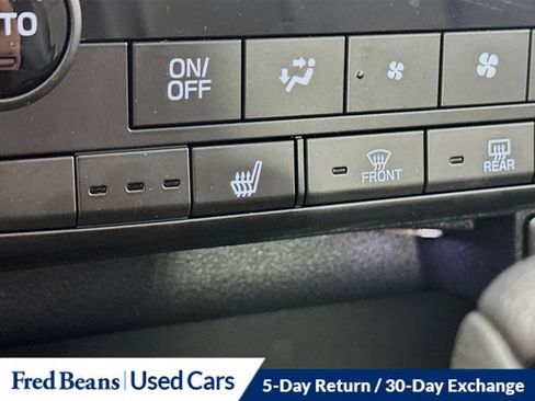 Used 2026 Subaru Outback Premium AWD/4WD image 25