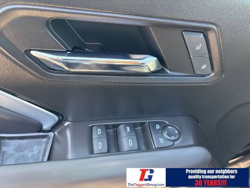 Used 2024 Chevrolet Colorado Z71 w/ Z71 Convenience Package 2 image 13