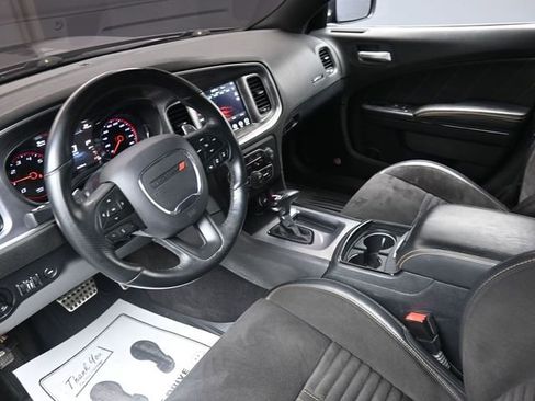 Used 2017 Dodge Charger R/T image 17