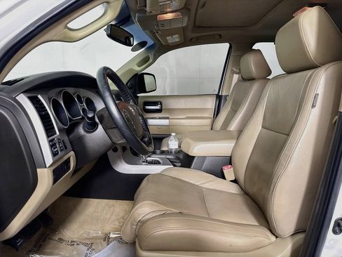 Used 2008 Toyota Sequoia Limited RWD image 23