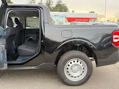 New 2026 Ford Maverick XL image 27